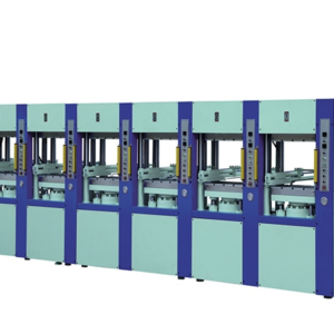 EVA Pouring / Vacuum Foaming Machine